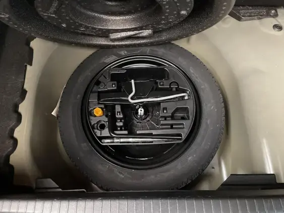 PEUGEOT 208 II - voiture d'occasion - Photo 17