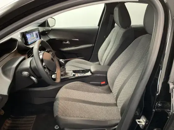 PEUGEOT 208 II - voiture d'occasion - Photo 18