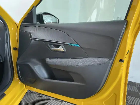 PEUGEOT 208 ELECTRIQUE II - voiture d'occasion - Photo 20