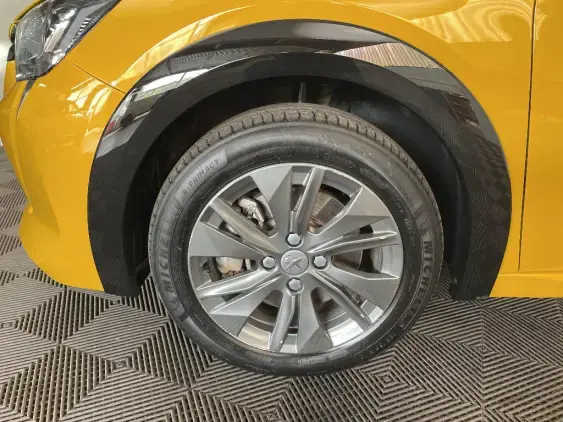 PEUGEOT 208 ELECTRIQUE II - voiture d'occasion - Photo 23