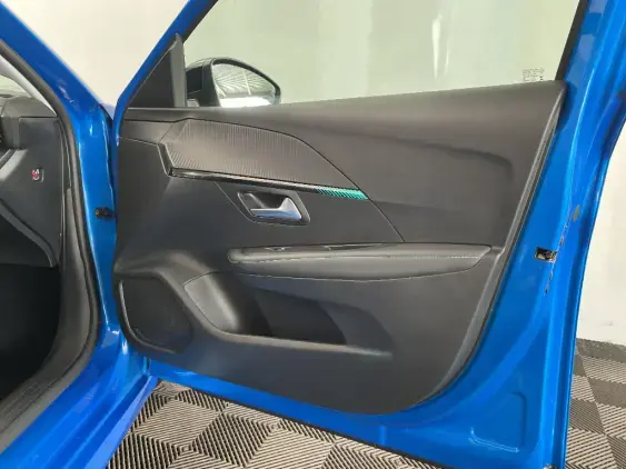 PEUGEOT 208 ELECTRIQUE II - voiture d'occasion - Photo 20