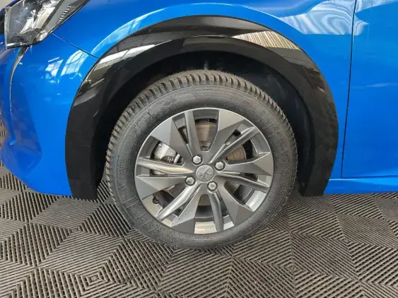 PEUGEOT 208 ELECTRIQUE II - voiture d'occasion - Photo 23