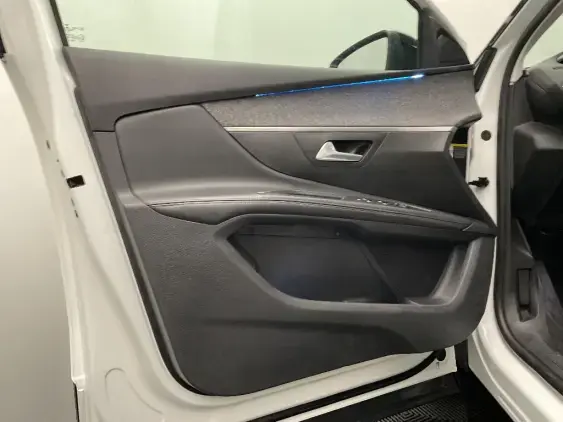 PEUGEOT 5008 II - voiture d'occasion - Photo 19