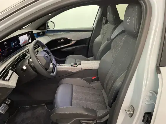 PEUGEOT 3008 III - voiture d'occasion - Photo 18