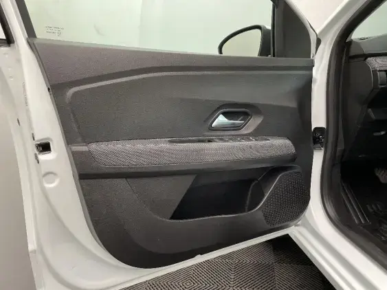 DACIA SANDERO III - voiture d'occasion - Photo 19