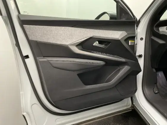 PEUGEOT 3008 III - voiture d'occasion - Photo 18