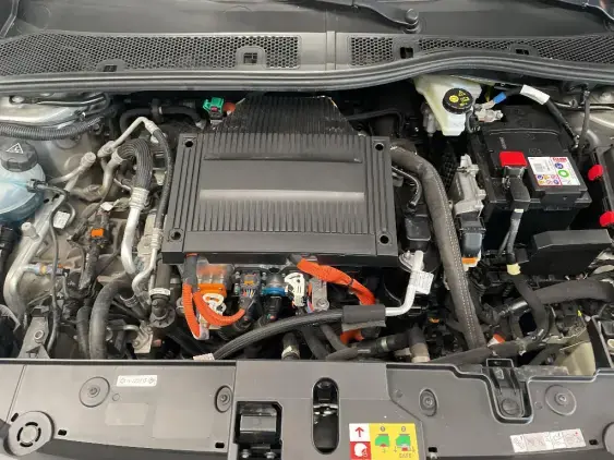 PEUGEOT 208 ELECTRIQUE II - voiture d'occasion - Photo 21
