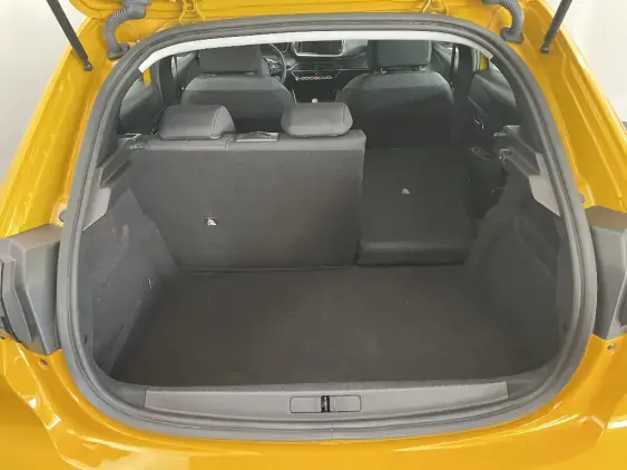 PEUGEOT 208 II - voiture d'occasion - Photo 16