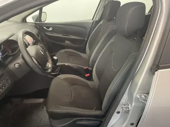 RENAULT CLIO IV - voiture d'occasion - Photo 18