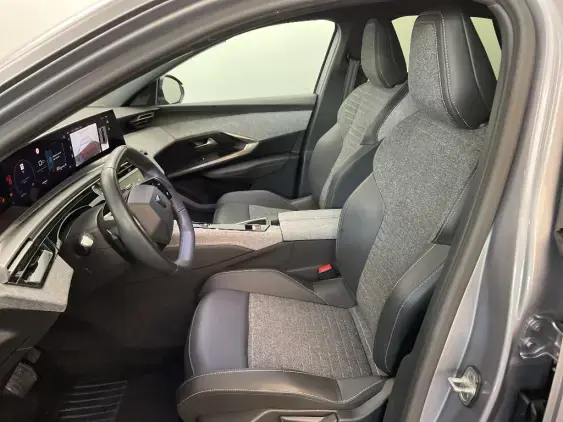 PEUGEOT 3008 III - voiture d'occasion - Photo 18