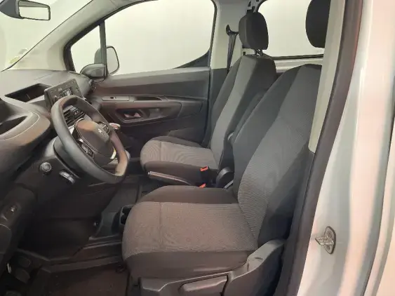 PEUGEOT PARTNER III - voiture d'occasion - Photo 18