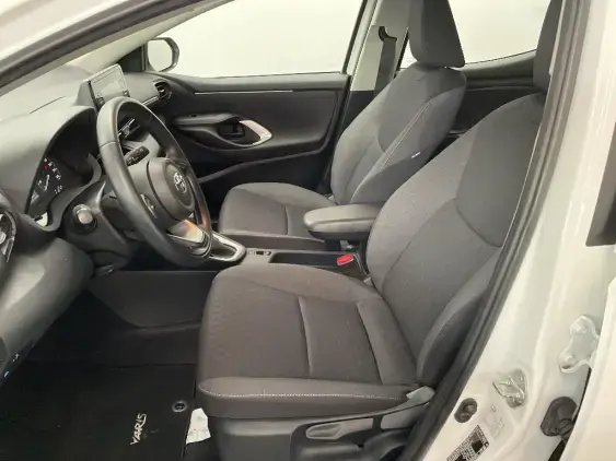 TOYOTA YARIS IV - voiture d'occasion - Photo 18