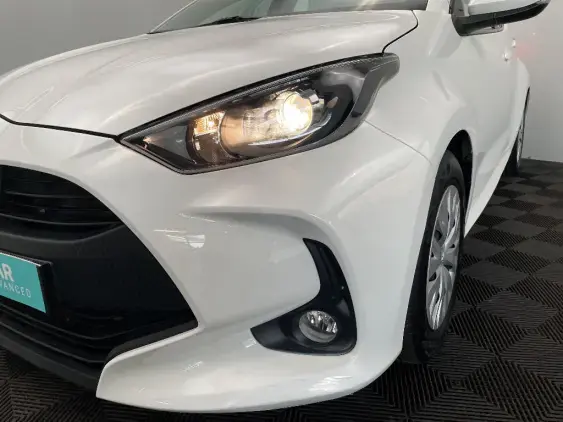 TOYOTA YARIS IV - voiture d'occasion - Photo 22