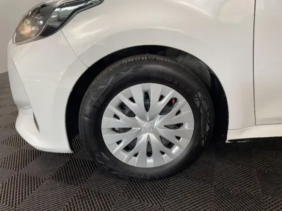 TOYOTA YARIS IV - voiture d'occasion - Photo 23