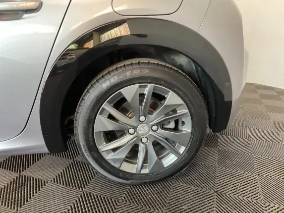 PEUGEOT 208 ELECTRIQUE II - voiture d'occasion - Photo 24
