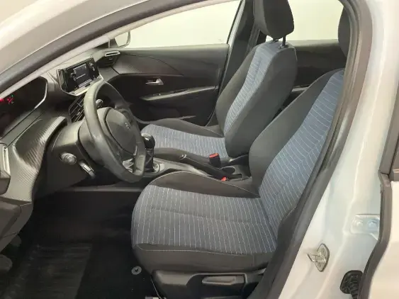 PEUGEOT 208 II - voiture d'occasion - Photo 17