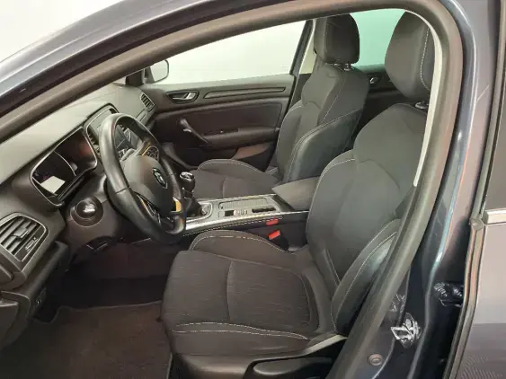 RENAULT MEGANE IV - voiture d'occasion - Photo 18