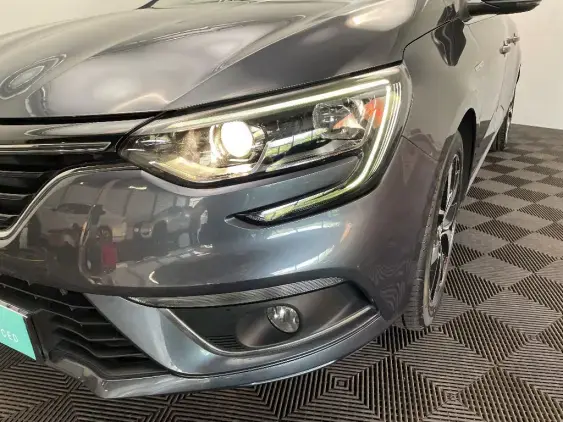 RENAULT MEGANE IV - voiture d'occasion - Photo 22
