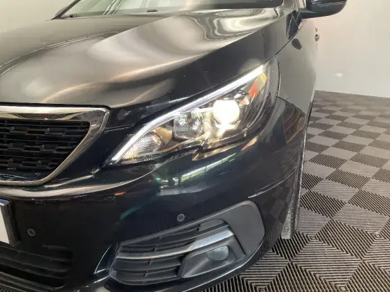 PEUGEOT 308 II - voiture d'occasion - Photo 22