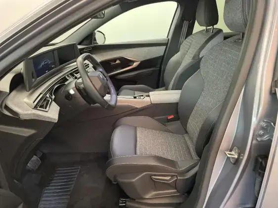 PEUGEOT 3008 III - voiture d'occasion - Photo 17