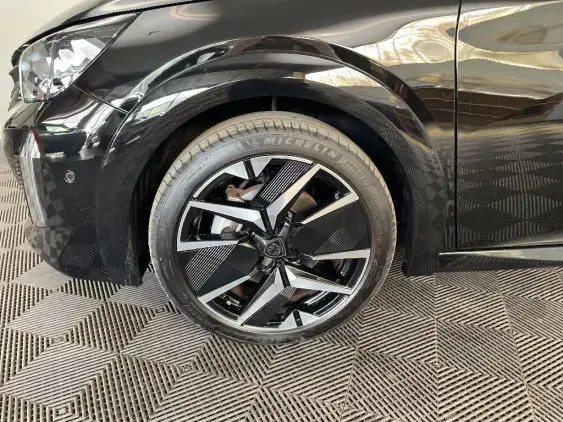 PEUGEOT 208 II - voiture d'occasion - Photo 23