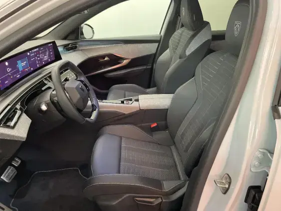 PEUGEOT 3008 III - voiture d'occasion - Photo 18