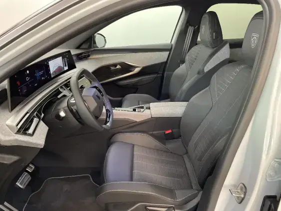 PEUGEOT 3008 III - voiture d'occasion - Photo 18