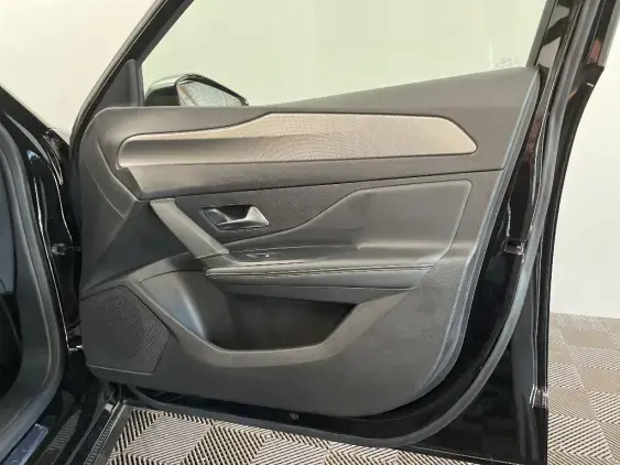 PEUGEOT 308 III - voiture d'occasion - Photo 20