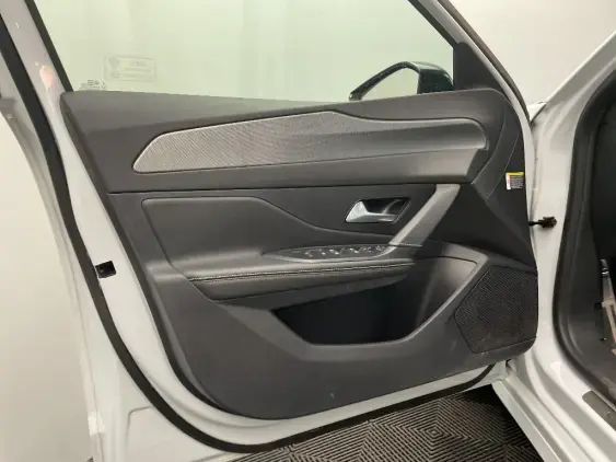 PEUGEOT 308 SW III - voiture d'occasion - Photo 19