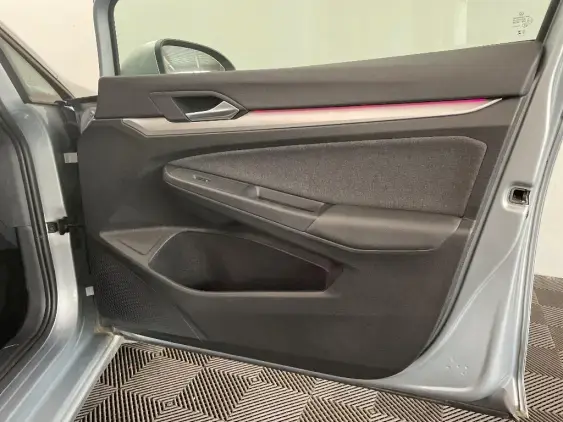 VOLKSWAGEN GOLF VIII - voiture d'occasion - Photo 20