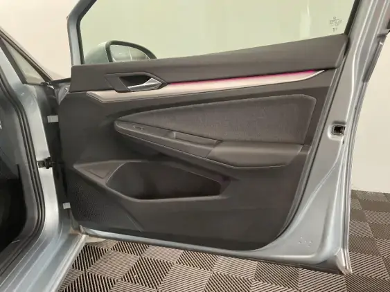 VOLKSWAGEN GOLF VIII - voiture d'occasion - Photo 19