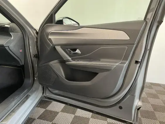PEUGEOT 408 - voiture d'occasion - Photo 20