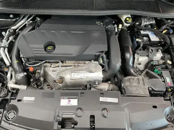 PEUGEOT 308 III - voiture d'occasion - Photo 21