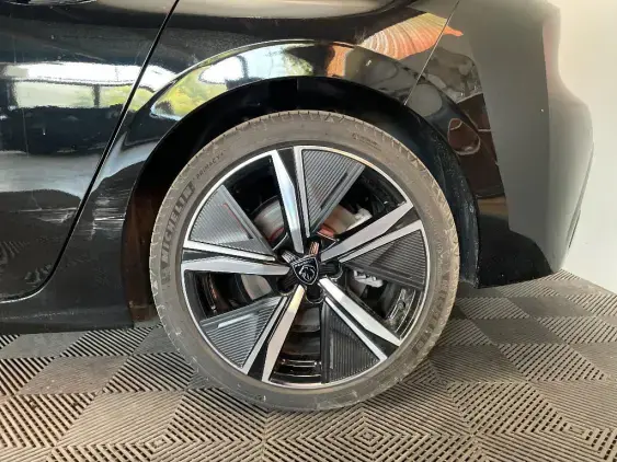 PEUGEOT 308 III - voiture d'occasion - Photo 24