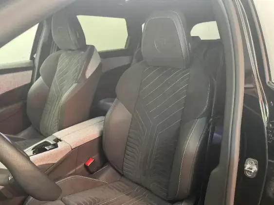 PEUGEOT 5008 III - voiture d'occasion - Photo 18