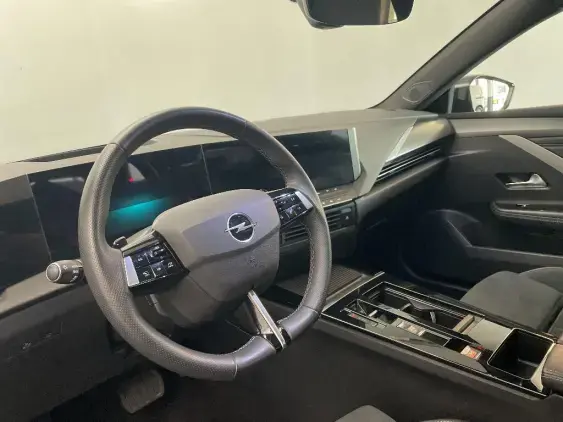 OPEL ASTRA L - voiture d'occasion - Photo 17