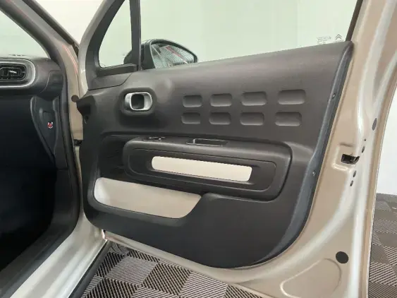 CITROEN C3 III - voiture d'occasion - Photo 20