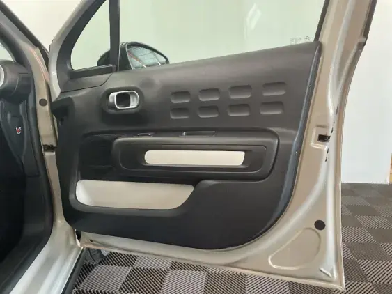 CITROEN C3 III - voiture d'occasion - Photo 20