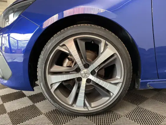 PEUGEOT 308 II - voiture d'occasion - Photo 22