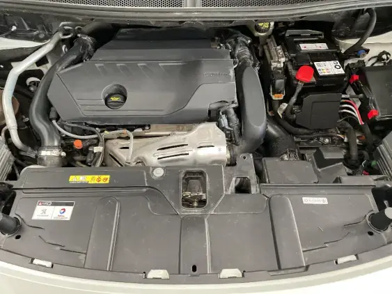 PEUGEOT 5008 II - voiture d'occasion - Photo 21