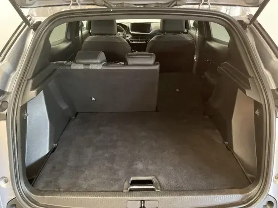 PEUGEOT 2008 II - voiture d'occasion - Photo 16