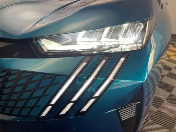PEUGEOT 3008 III - voiture d'occasion - Photo 20