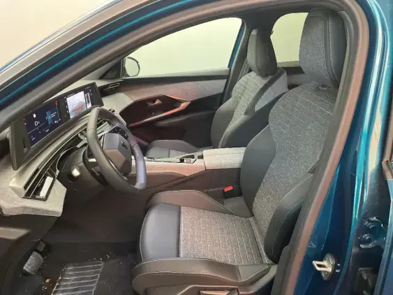 PEUGEOT 3008 III - voiture d'occasion - Photo 18