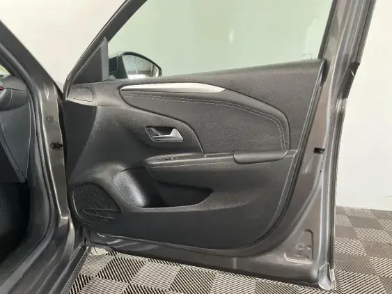 OPEL CORSA F - voiture d'occasion - Photo 19