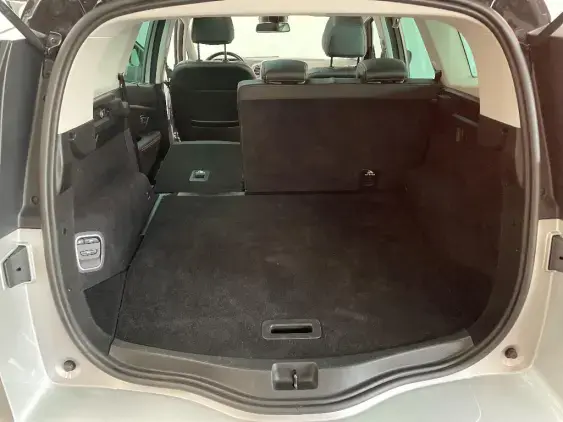 RENAULT SCENIC IV - voiture d'occasion - Photo 16