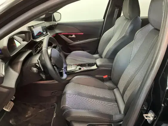 PEUGEOT 208 II - voiture d'occasion - Photo 18