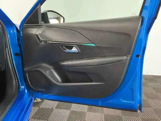 PEUGEOT 208 ELECTRIQUE II - voiture d'occasion - Photo 20