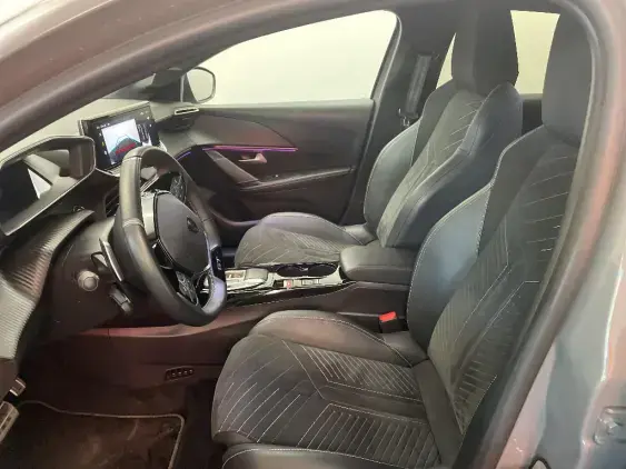 PEUGEOT 208 II - voiture d'occasion - Photo 18