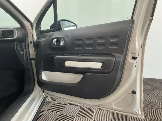 CITROEN C3 III - voiture d'occasion - Photo 20