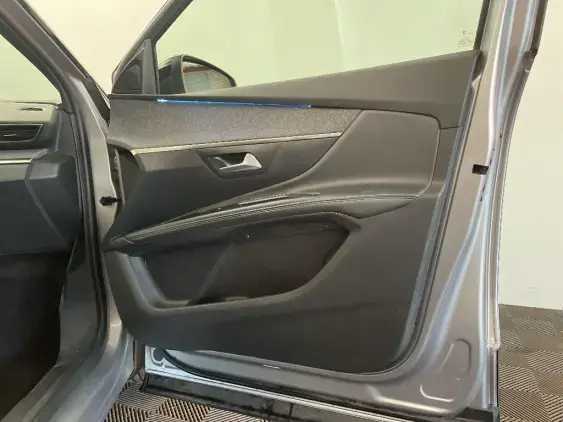 PEUGEOT 5008 II - voiture d'occasion - Photo 20